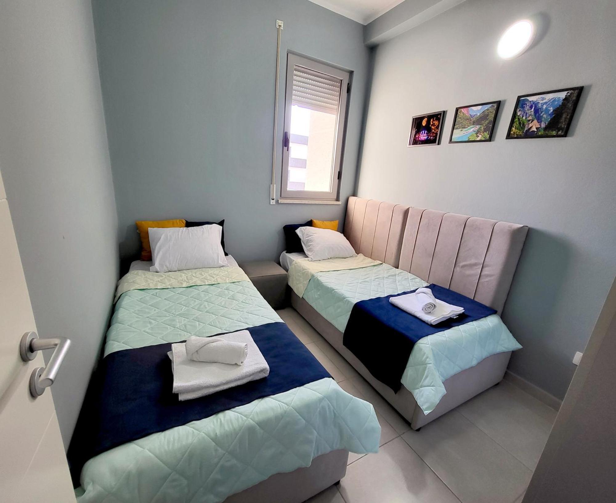 Ewa Apartment Golem (Tirana)