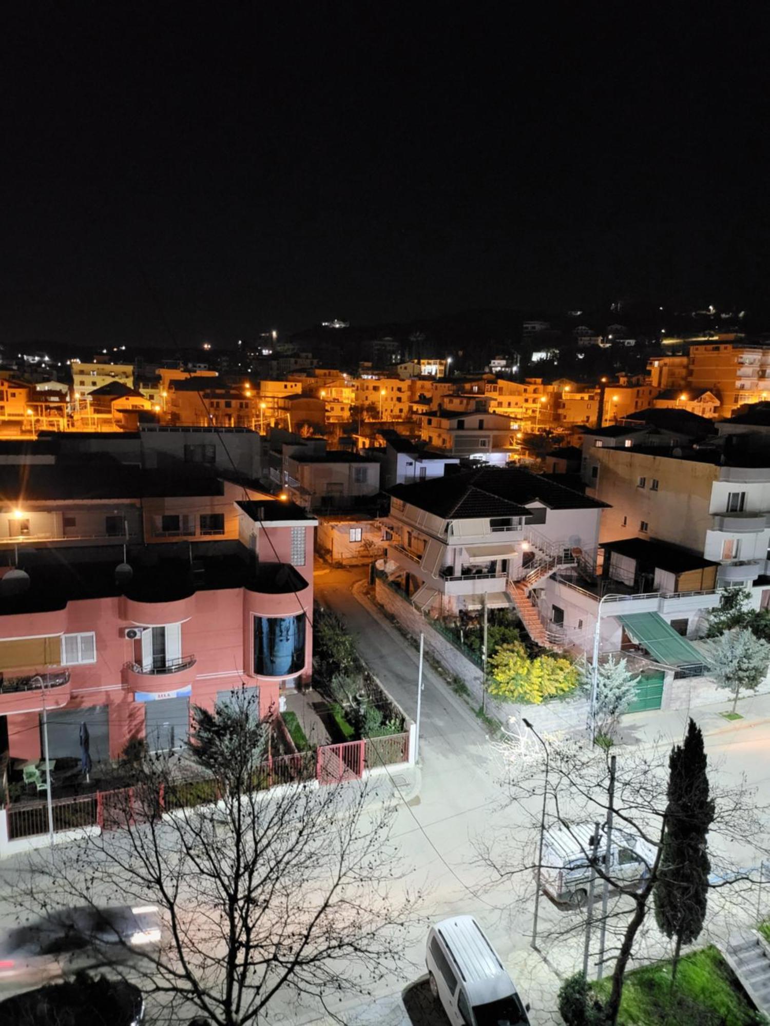 Ewa * Golem (Tirana)